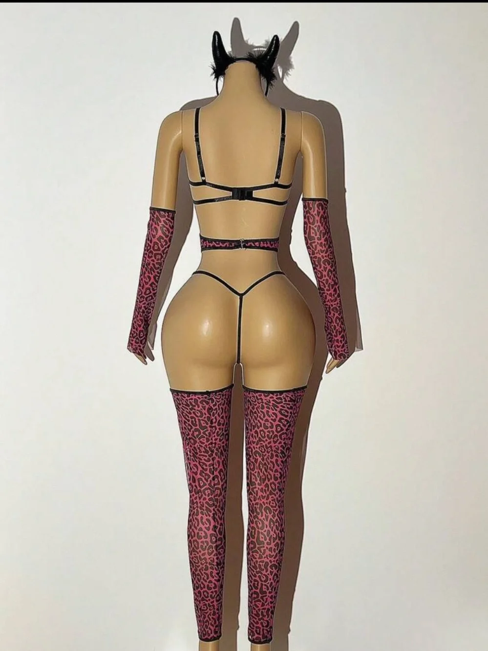 Women’s 5 PC Pink Leopard Strappy Lingerie Set